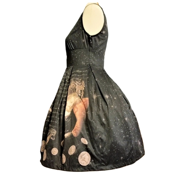 Juliette et Justine Die Sterntaler Star Money Dress - Picture 3 of 6